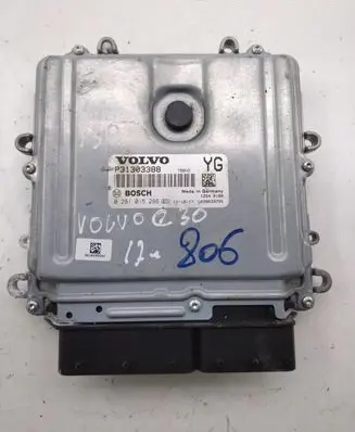 Volvo C30 Engine control unit/module P31303388 0281015286