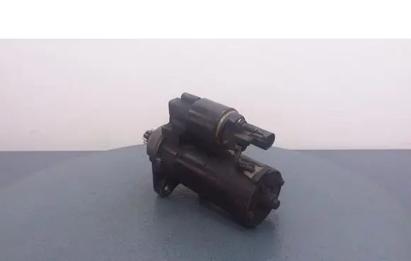 Volkswagen Touran I Starter motor