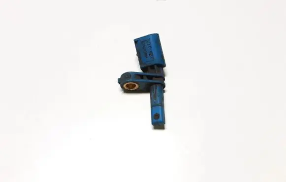 Volkswagen Touareg I ABS brake wheel speed sensor 10071151713 7LO927807A 7L0927807A