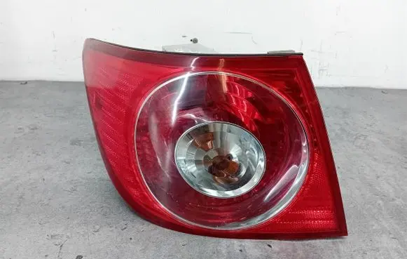 Chevrolet Epica Rear/tail lights
