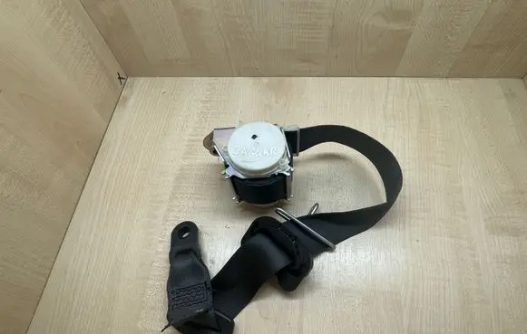Jaguar XF Front seatbelt 34025034 8X23F611B08ABLEG 33035173