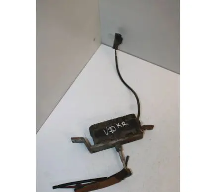 Volvo V70 Headlight wiper motor 