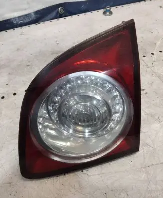 Volkswagen Golf Plus Tailgate rear/tail lights 5M0945094J 89035270