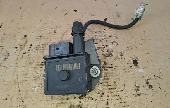 BMW 1 E81 E87 Glow plug pre-heat relay 779800006 010909 100022966