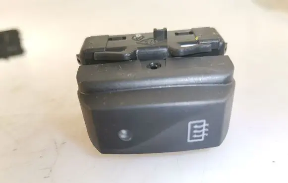 Windscreen/window heater switch