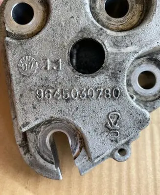 Citroen Jumpy Engine mounting bracket 9645030780