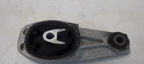 Opel Crossland X Engine mount vacuum valve 9673005780