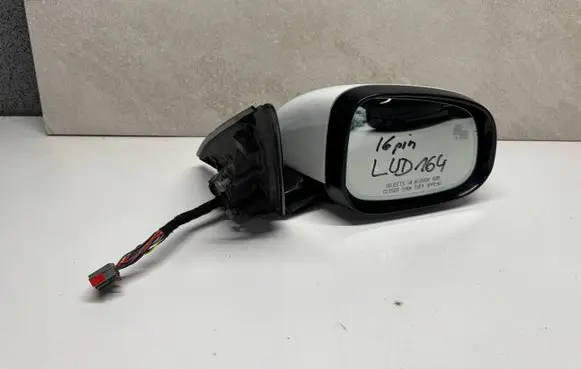 Jaguar XE Front door electric wing mirror XEX760LUD164