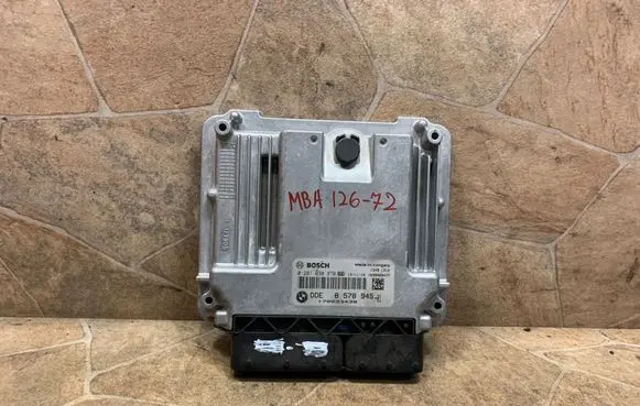 BMW 1 F20 F21 Engine control unit/module 8578945