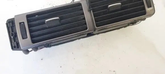 Audi A6 S6 C5 4B Dash center air vent grill 4b1820951
