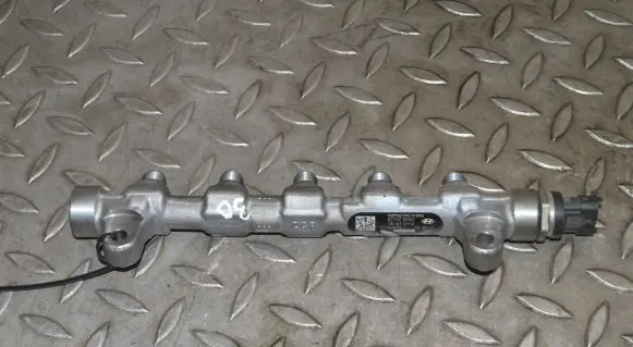 Hyundai i40 Fuel main line pipe 314002A420 0281002863