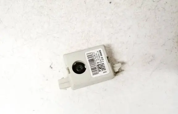 BMW 5 F10 F11 Antenna control unit 911826206 21367510