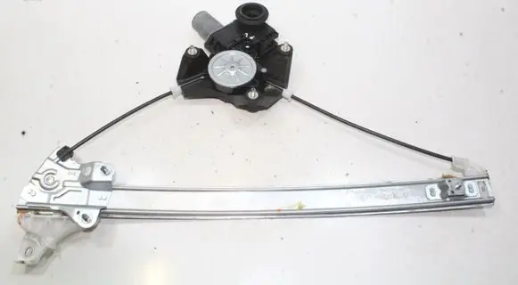 Toyota Yaris XP210 Front door electric window regulator 85720K0020