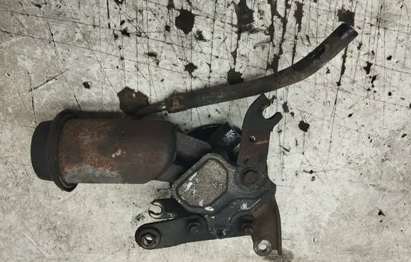 Toyota Yaris Power steering pump