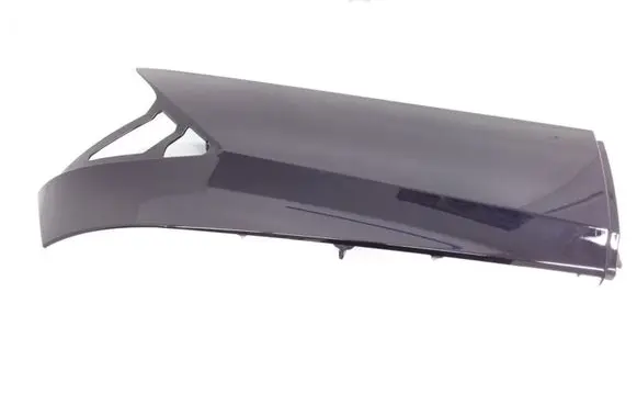 Rear fender molding trim