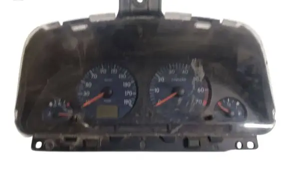 Speedometer (instrument cluster)