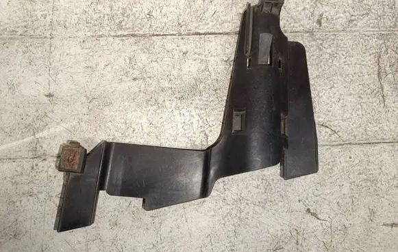 BMW 3 E46 Headlight/headlamp mounting bracket 58201L