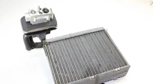 Volvo V40 Air conditioning (A/C) radiator (interior) 31369447