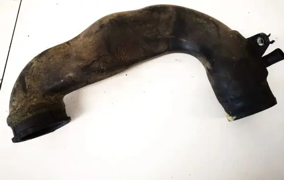 Opel Zafira B Intercooler hose/pipe 8980055583