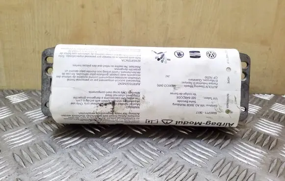 Volkswagen Jetta V Passenger airbag 1K0880204K