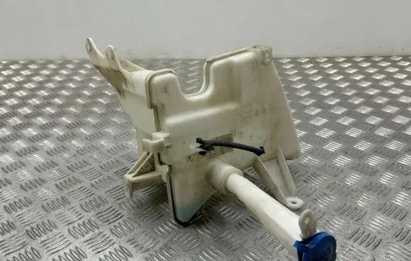 Toyota Auris E180 Windshield washer fluid reservoir/tank 8531002490 1020962 0406141430