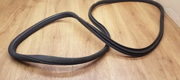Mercedes-Benz GLC X253 C253 Front door rubber seal A2536970100