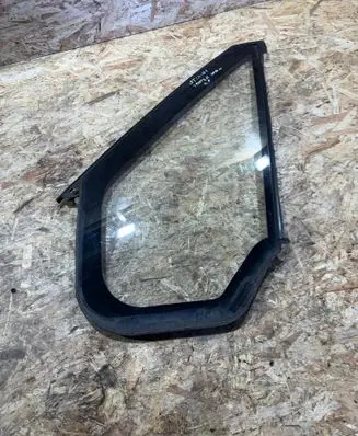 Ford Transit Front door vent window glass four-door 