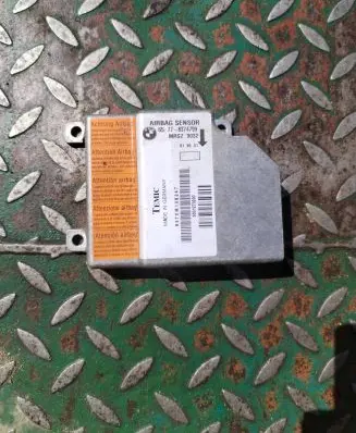 BMW 5 E39 Airbag control unit/module 65778374799