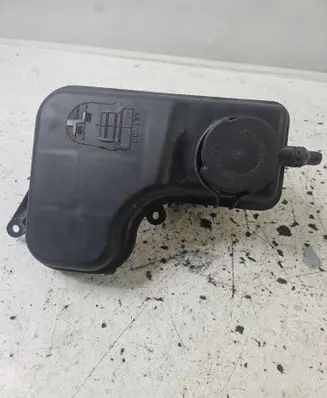 BMW X3 E83 Coolant expansion tank/reservoir 7800293 7800292 10617211