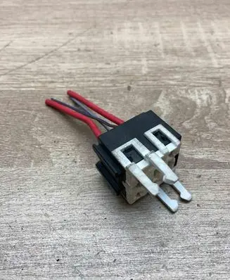 Mercedes-Benz E W211 Other relay 1389113