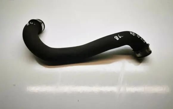 Mercedes-Benz CLS C219 Engine coolant pipe/hose A2115015482