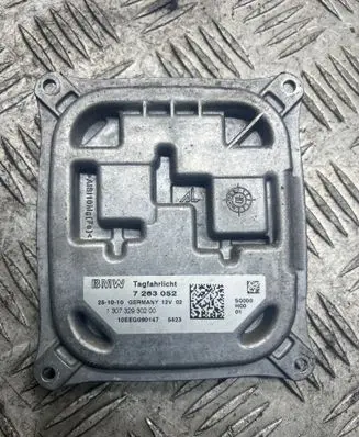 BMW X5 E70 LED ballast control module 7263052 130732930200 10EEG090147
