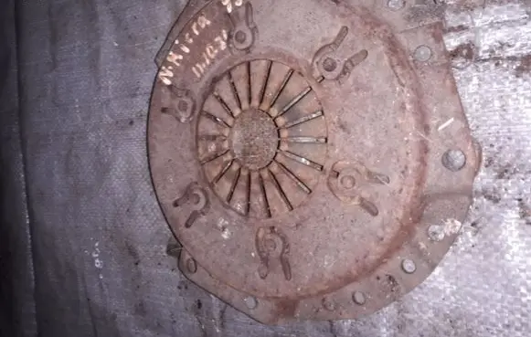Nissan Micra Pressure plate 