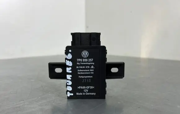 Volkswagen Touareg II Other control units/modules 7P6959257