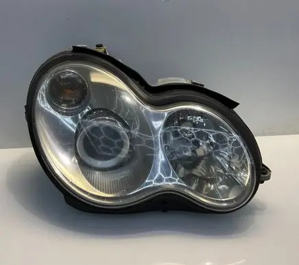 Mercedes-Benz C W203 Headlight/headlamp 
