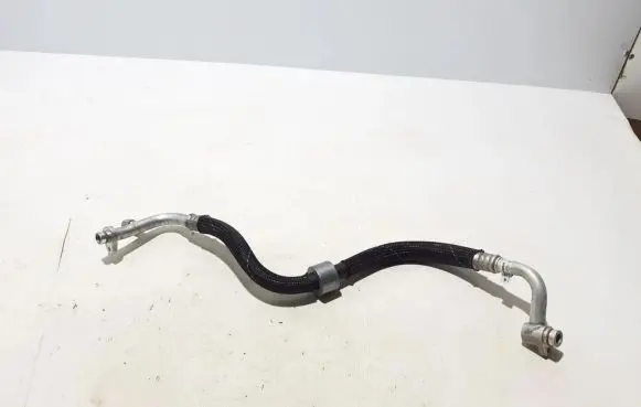 Renault Austral Air conditioning (A/C) pipe/hose 924902052R
