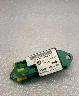 BMW 5 E39 Airbag deployment crash/impact sensor 65776910678