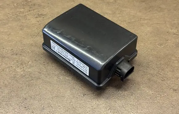 Mercedes-Benz E W212 Distronic sensor radar A2129004603 A2129011504 A2129021602