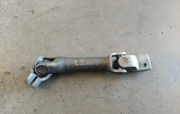 Steering column universal joint