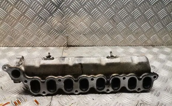 Toyota Corolla Verso AR10 Intake manifold