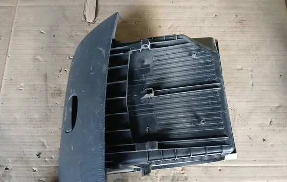 Renault Clio IV Glove box 681087227R 45537M