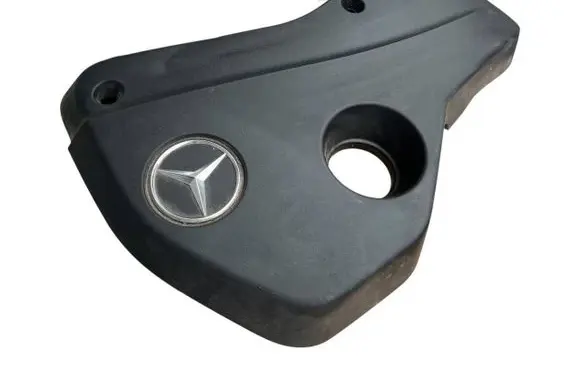 Engine cover (trim)