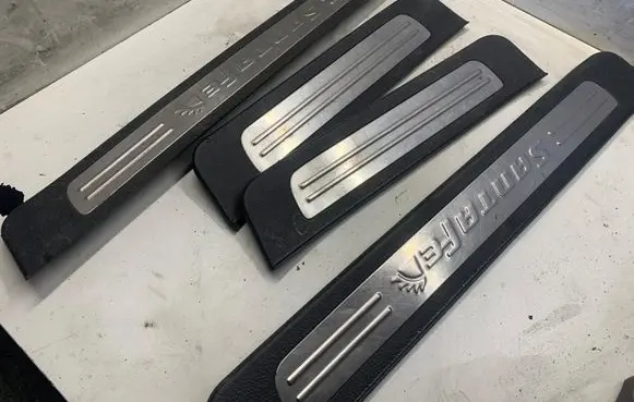 Hyundai Santa Fe sill trim set (inner) 345582B000