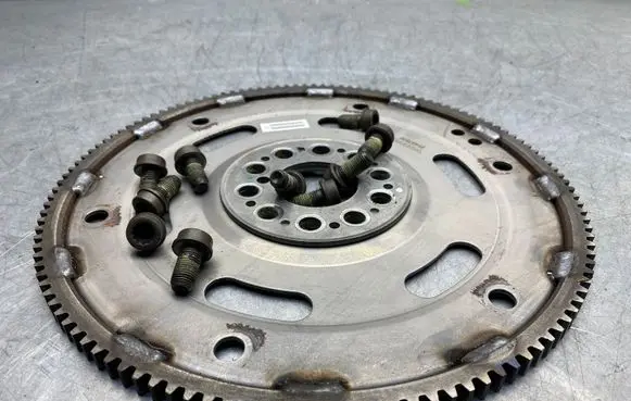 Volvo XC90 Flywheel 31437539
