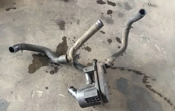 Ford Focus Breather/breather pipe/hose xs406a785ab ys06n869ab