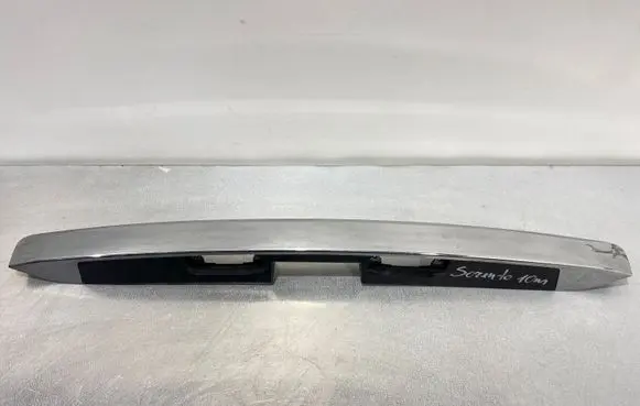 KIA Sorento Trunk door license plate light bar 873112P000