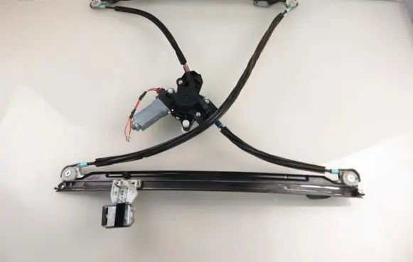 Chrysler Voyager Front door window regulator with motor 0489452