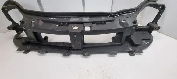 Opel Vivaro Radiator support slam panel 8200411923 8200411916