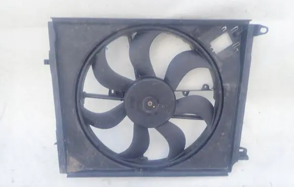 Renault Megane IV Electric radiator cooling fan 214819674R