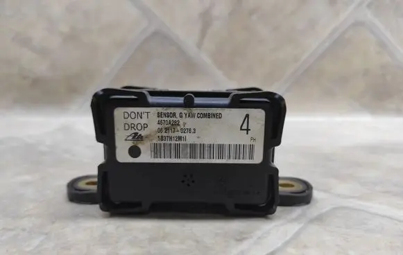 Mitsubishi Outlander ESP acceleration yaw rate sensor 4670A282